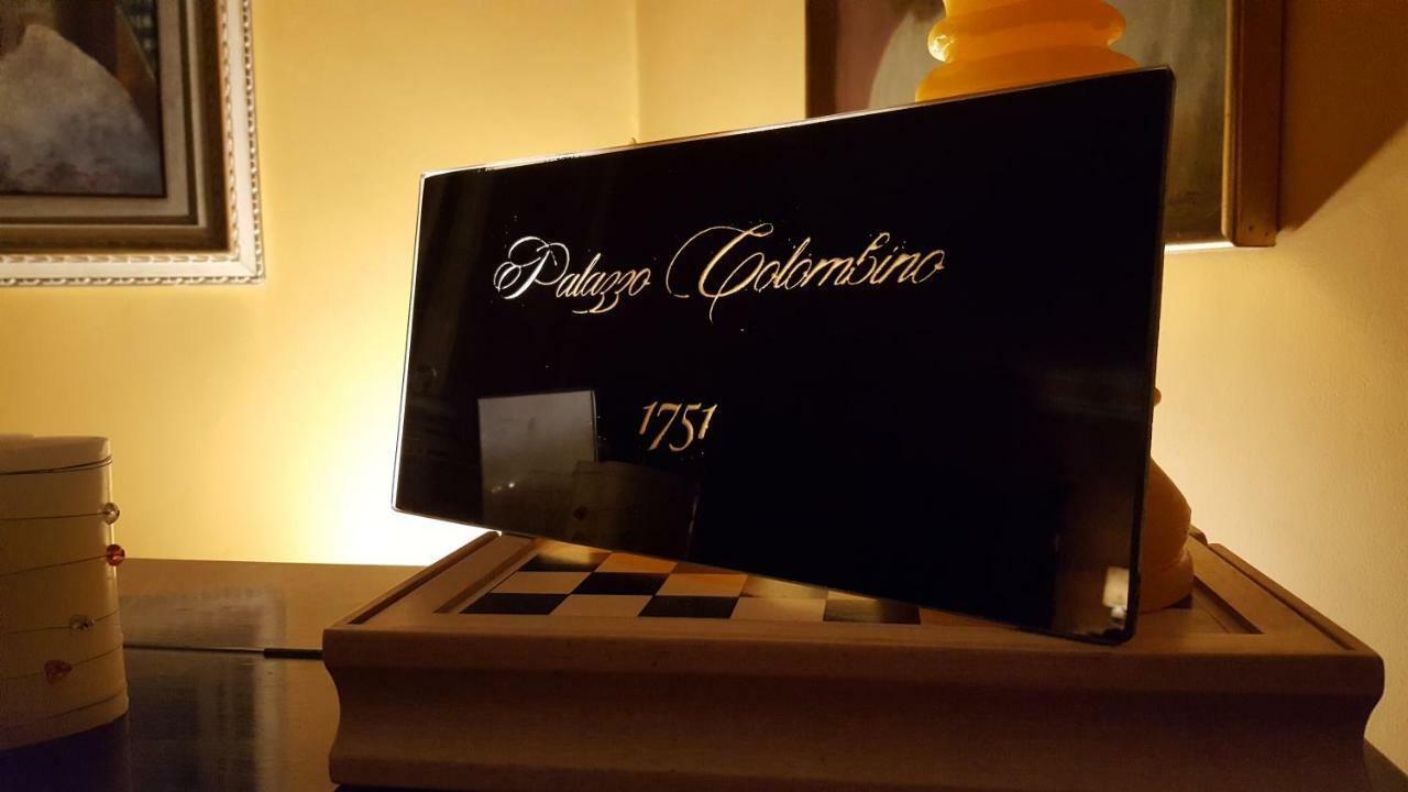 Palazzo Colombino Suite&Residence Giaveno Exteriér fotografie